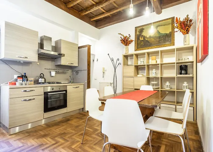 The Magic Hole Apartman